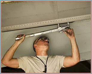 Golden Garage Door Service Millbrae, CA 650-889-4044 - 10-install-cont